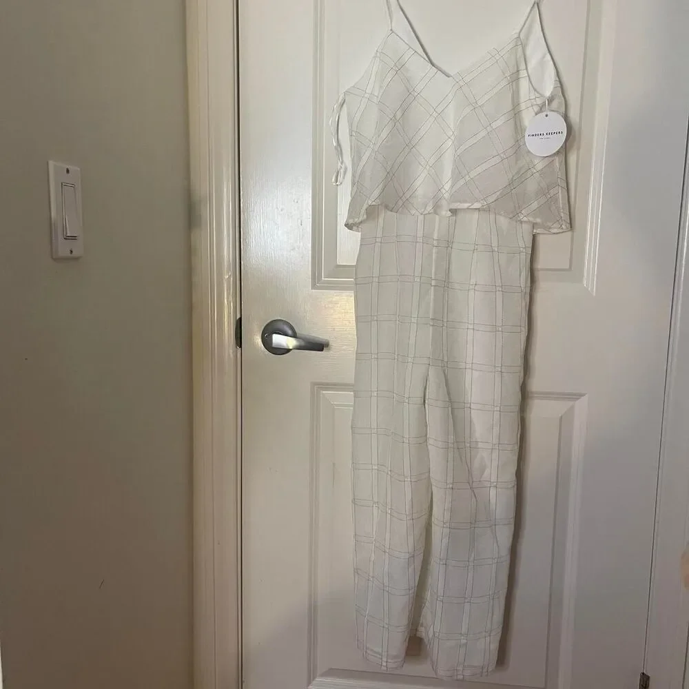 Finders keepers Women's White and Cream Jumpsuit - Picture 7 of 7
